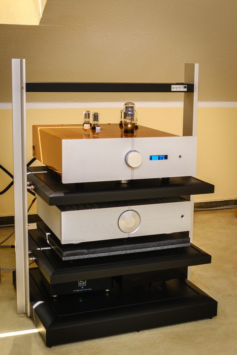 A Sirius in a copper finish, top shelf of an owner’s rack, display reading S/PDIF at 0 dB